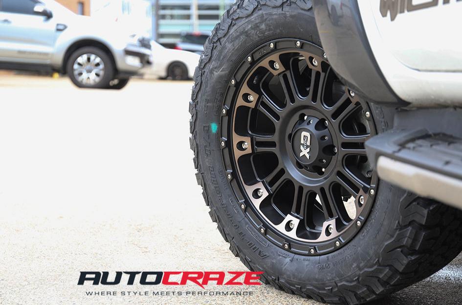 FORD RANGER HOSS XD II SATIN BLACK DARK TINT